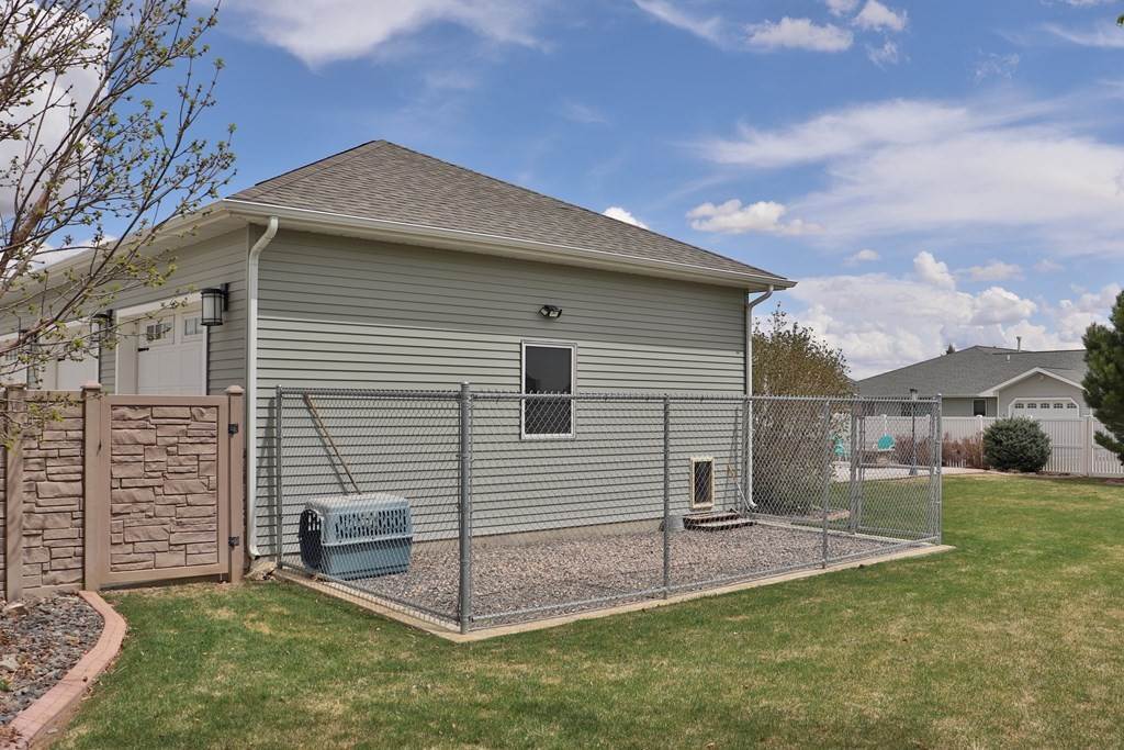 40. Single Family Homes for Sale at 1080 Springhill Rd Powell, Wyoming 82435 United States