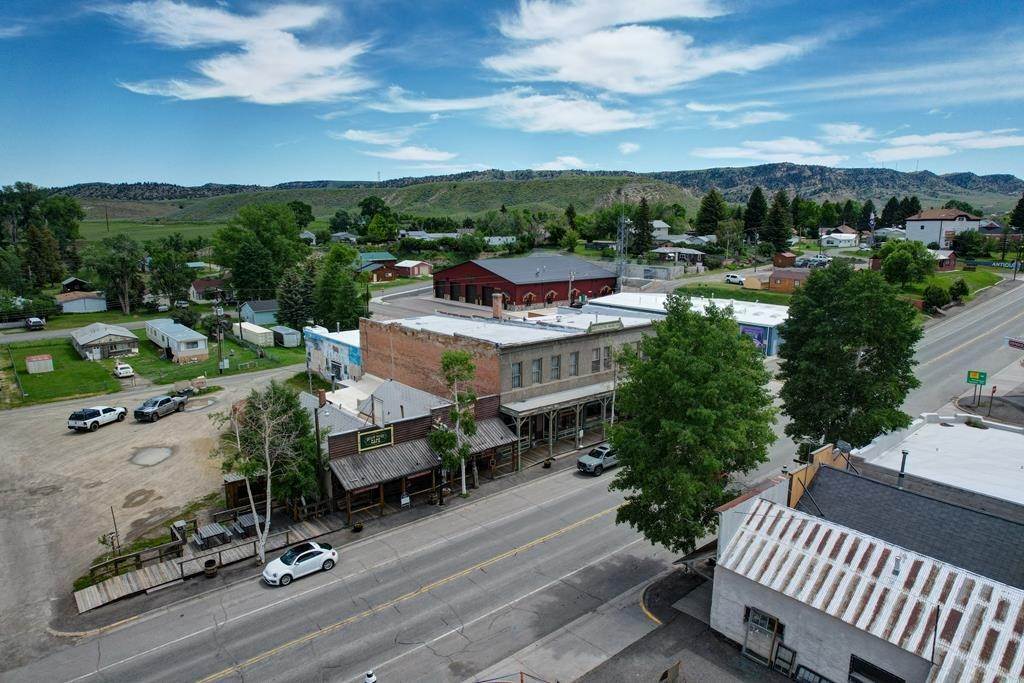2. Commercial for Sale at 1936 State St Meeteetse, Wyoming 82433 United States