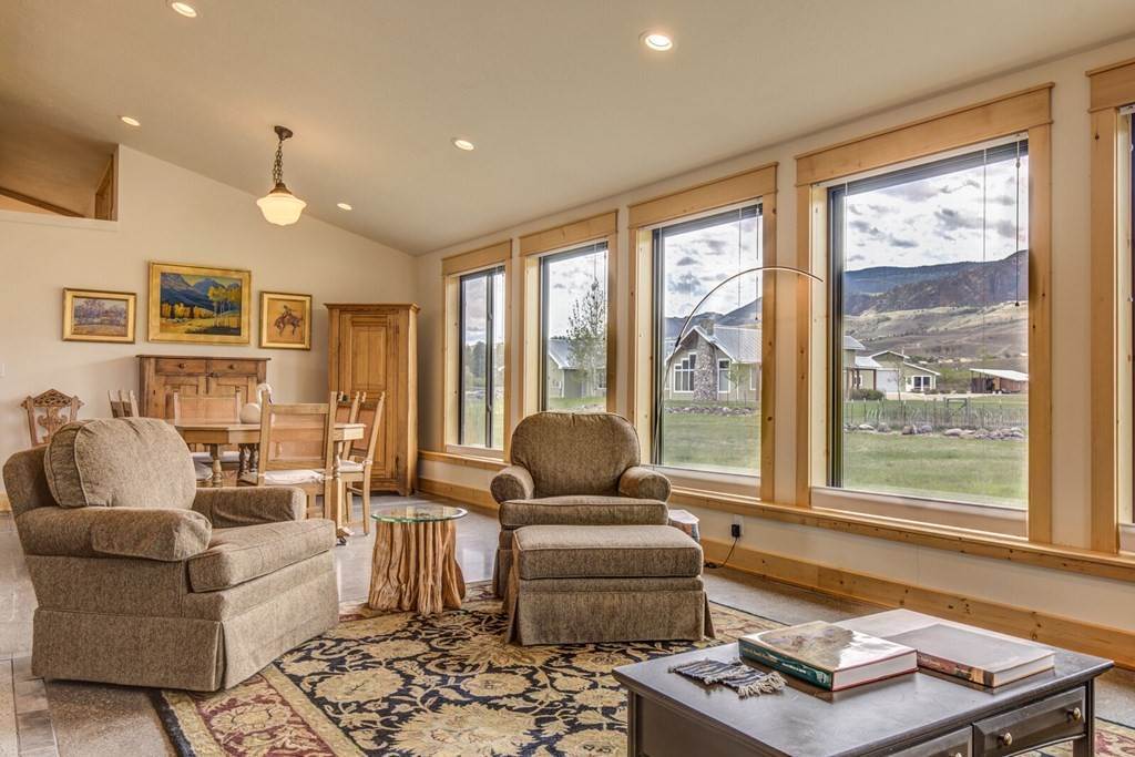 11. Single Family Homes for Sale at 38 Ptarmigan Dr Cody, Wyoming 82414 United States