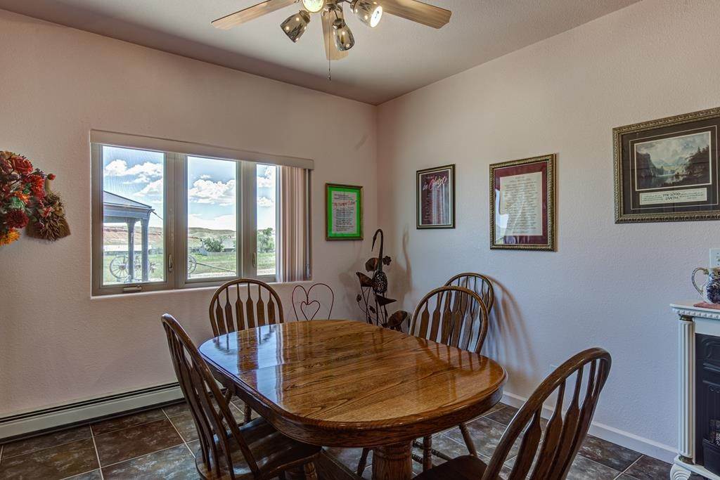 16. Single Family Homes por un Venta en 138 Southfork Rd Cody, Wyoming 82414 Estados Unidos