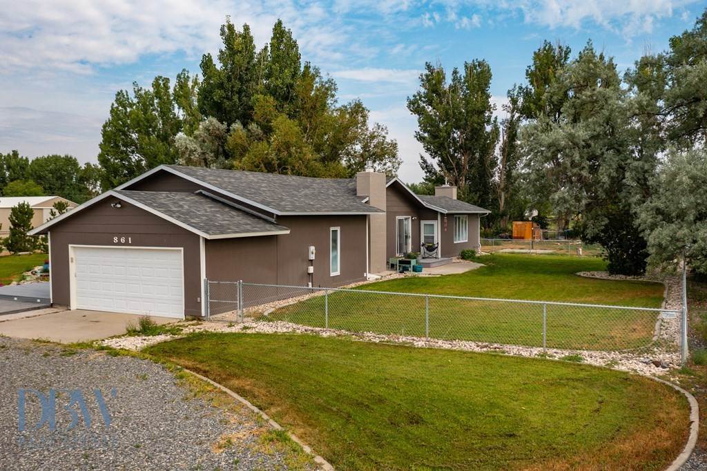 3. Single Family Homes por un Venta en 861 Lane 11 Powell, Wyoming 82435 Estados Unidos