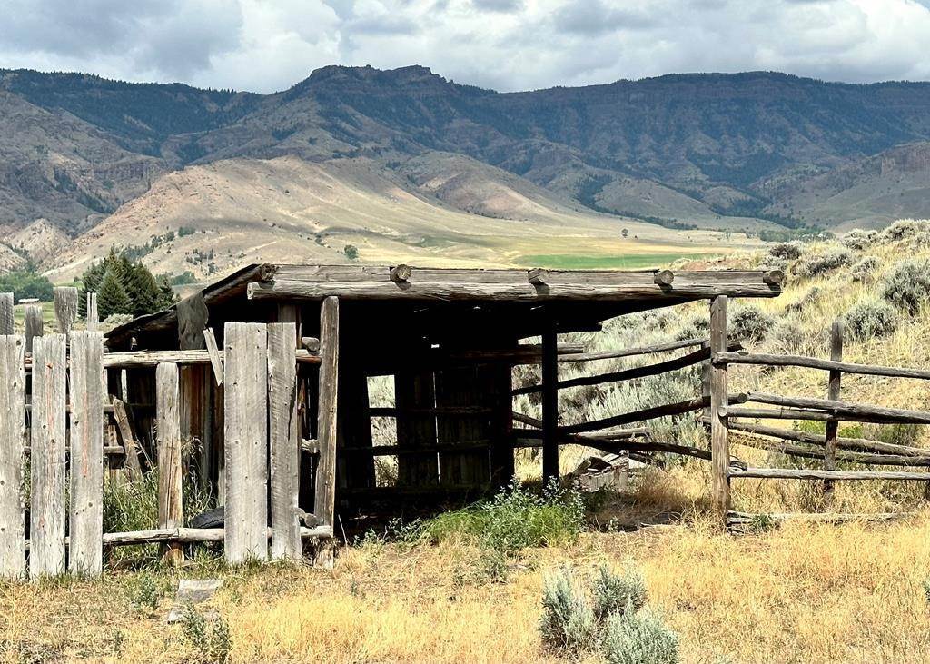 14. Single Family Homes por un Venta en 52 Lost Ln Cody, Wyoming 82414 Estados Unidos