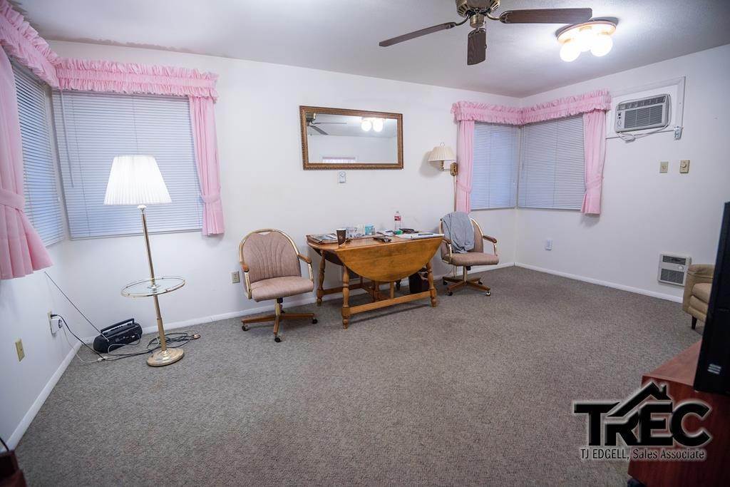 6. Single Family Homes por un Venta en 680 Wood St Powell, Wyoming 82435 Estados Unidos