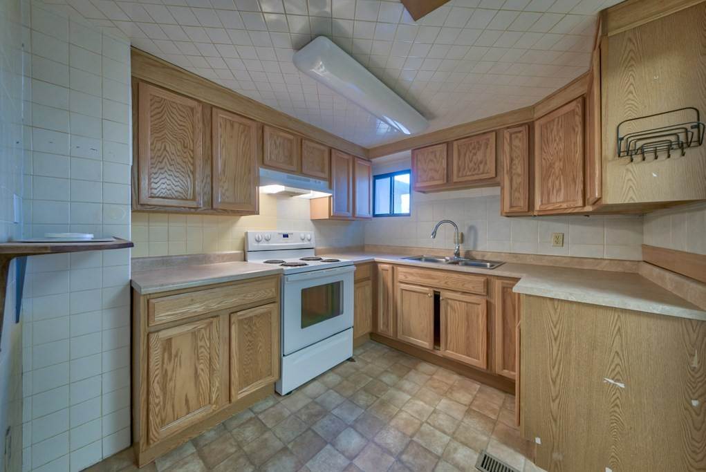 14. Single Family Homes por un Venta en 501 South 5th Street Basin, Wyoming 82410 Estados Unidos