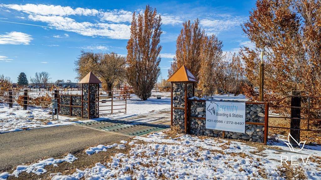26. Single Family Homes for Sale at 380 Hwy 20 S Basin, Wyoming 82410 United States