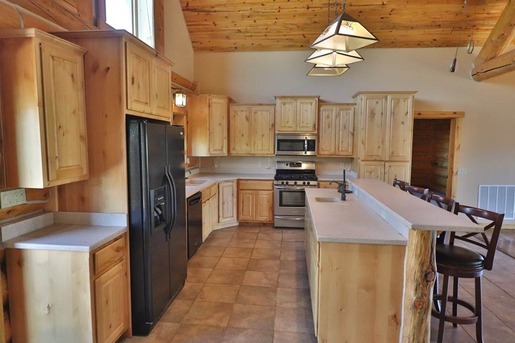 9. Single Family Homes for Sale at 44 Star View Cody, Wyoming 82414 United States