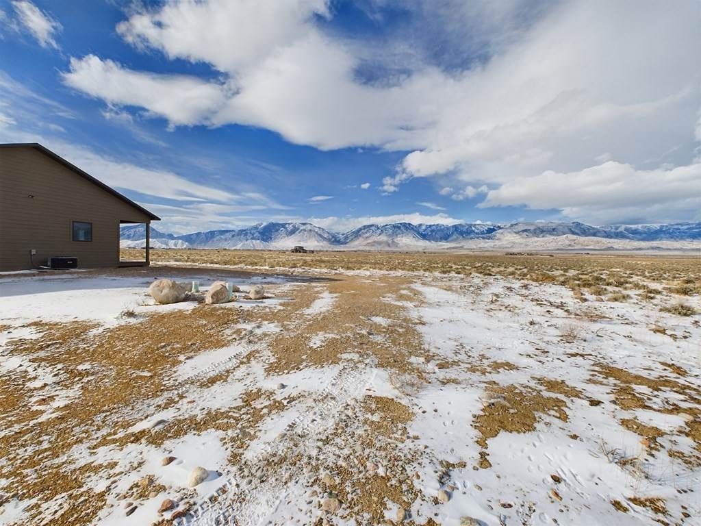 41. Single Family Homes for Sale at 60 Cowboy Dr Clark, Wyoming 82435 United States