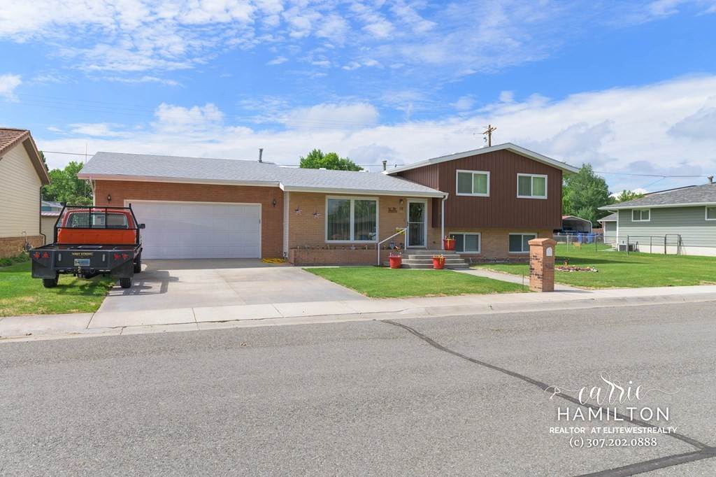 43. Single Family Homes por un Venta en 10 Circle Dr Lovell, Wyoming 82431 Estados Unidos