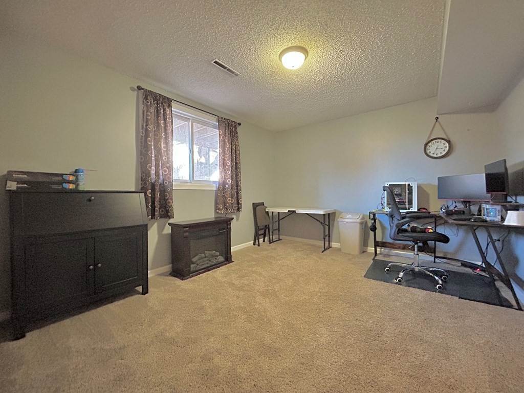 22. Single Family Homes for Sale at 515 S Ingalls St Powell, Wyoming 82435 United States