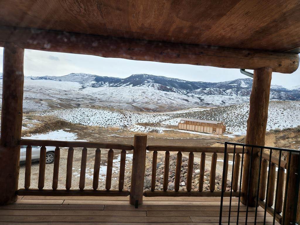 29. Single Family Homes for Sale at 154 Haman Mccall Tr Cody, Wyoming 82414 United States